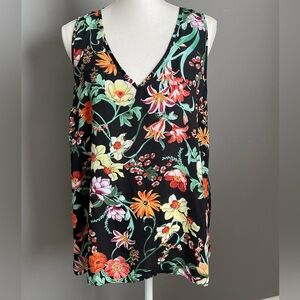 ✨Women Black Floral Tank Top✨